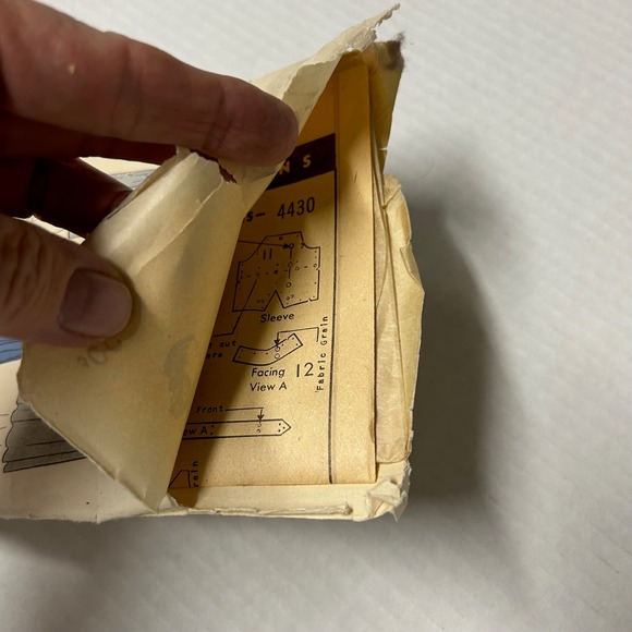 Butterick Vintage1940's? Pattern #4430 Teen Dress Size 14 HTF RARE - Picture 6 of 8